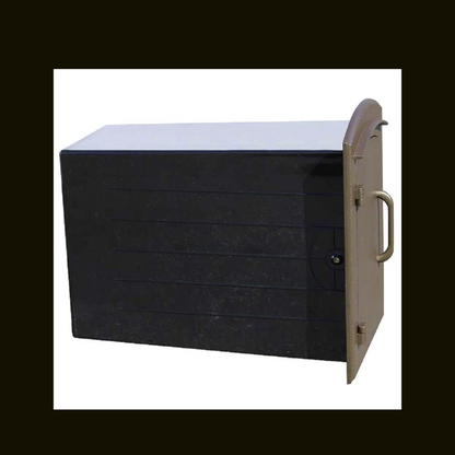 Manchester Non-Locking Mailbox, Black, Qualarc